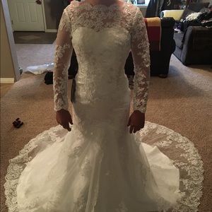 Wedding dress